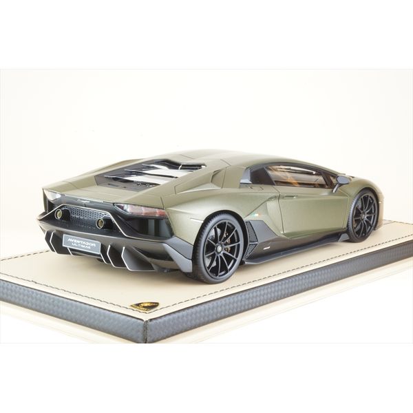 1/18 ランボルギーニ アヴェンタドール ウルティマエ ヴェルデ