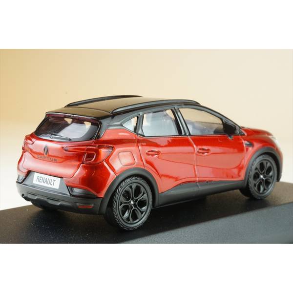 1/43 ルノー キャプチャー リヴゴーシュ 2022 フレームレッド/ブラック 517769