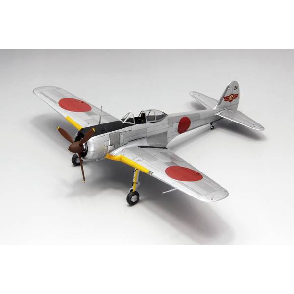 ファインモールド 1/48 帝国陸軍 一式戦闘機 隼二型(前期/後期) スケールモデル FC04