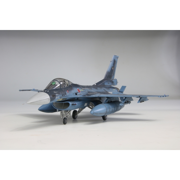 F-2A 戦闘機モデル 1/100 スケール vol.72 ファインモールド 1/72 航空自衛隊 F-2A戦闘機 スケールモデル