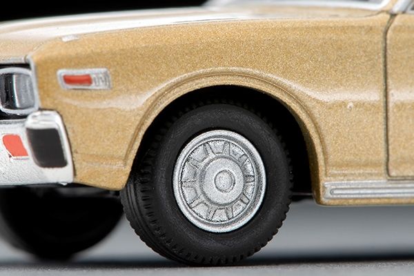 トミカリミテッド ヴィンテージネオ 1/64 ニッサン グロリア 2