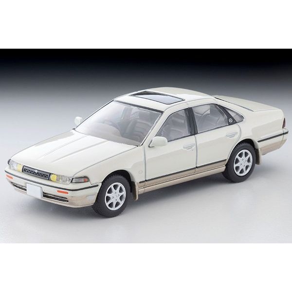 【7月予約】トミカリミテッド ヴィンテージネオ 1/64 ニッサン セフィーロ タウンライドSV 1991 ホワイト/ベージュ 完成品ミニカー LV-N319c