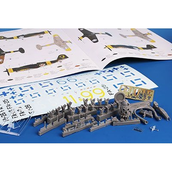 1/32 フィアットG.50-II戦闘機フィンランド空軍