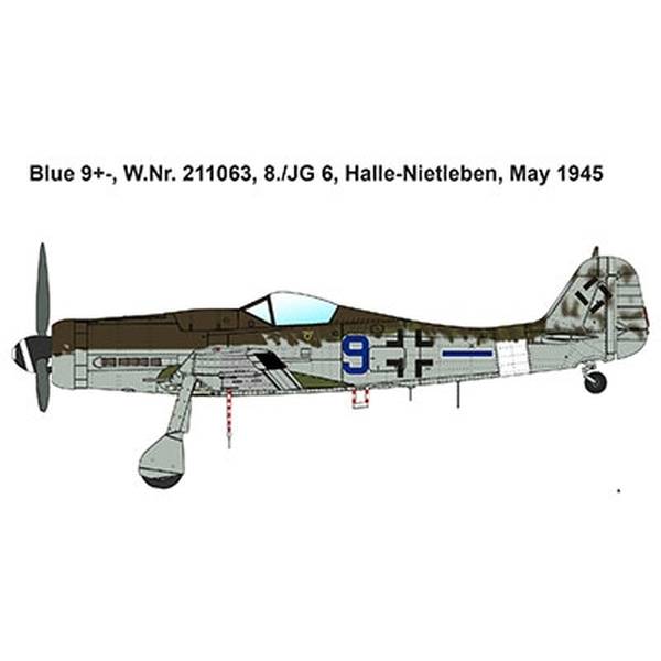 フォッケウルフ制作途中 1/32 ハセガワ フォッケウルフ Fw190 D-9 レッド1