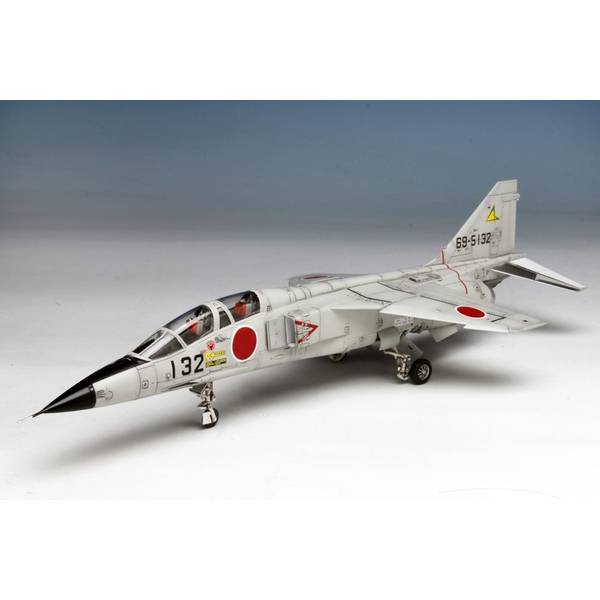 プラッツ 1/72 航空自衛隊 超音速高等練習機 T-2 後期型 プラモデル AC-21 dwos6rj 航空自衛隊 超音速高等練習機 T-2 前期型 (プラモデル) - ホビー