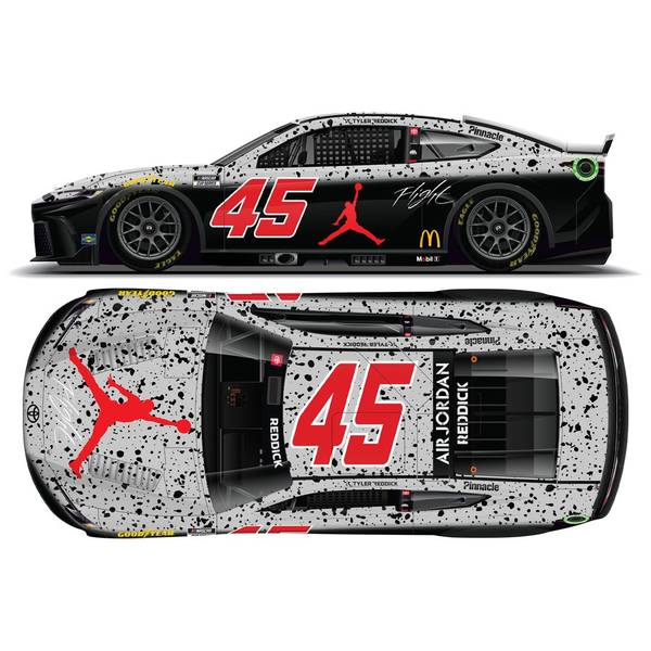 【10月予約】ライオネルレーシング 1/24 トヨタ カムリ XSE No.45 2024 NASCAR T.レディック プラスチックシャーシ 完成品ミニカー LR302166