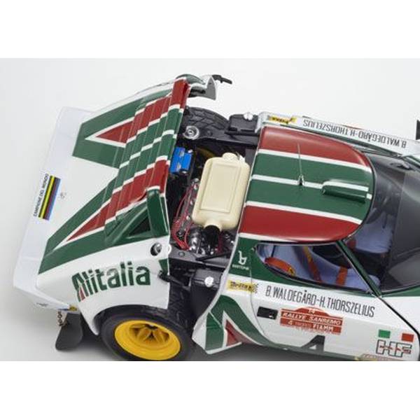 京商 ランチアストラトス　ピレリ パームランナー　Kyosho 12年ぶりに改良！ 京商から1/18スケール「ランチア・ストラトス