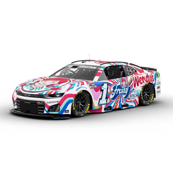 ライオネルレーシング 1/64 シボレー カマロ ZL1 No.24 AXALTA