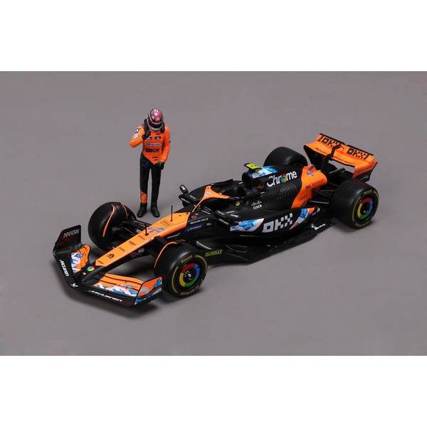 ブラーゴ 1/43 マクラーレン MCL36 No.4 マクラーレンF1チーム