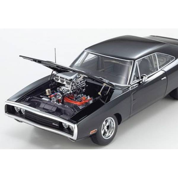 7月予約】京商 1/18 ダッジ チャージャー R/T 1970 