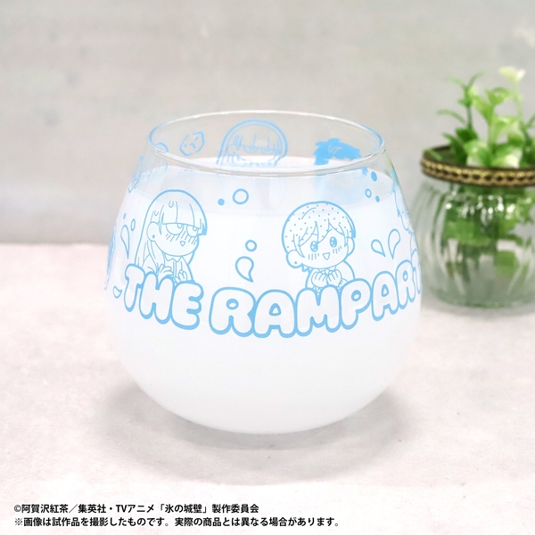 氷の城壁 ゆらゆらグラス