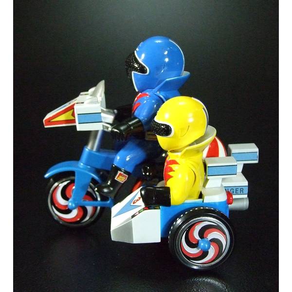 5月予約】アートストーム EX三輪車アオレンジャー＋キレンジャーB