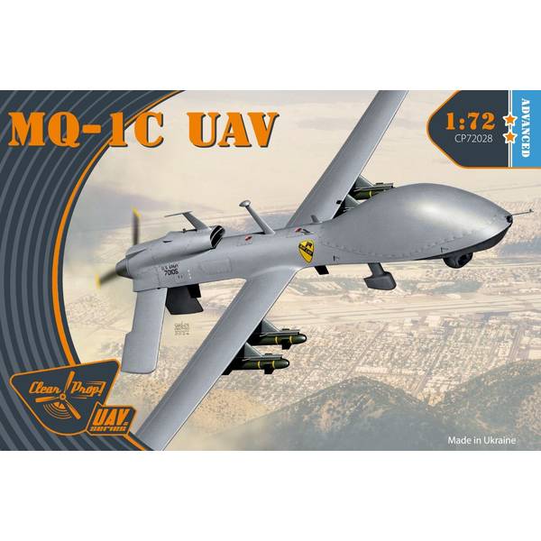 完成品　模型　三式戦闘機　飛燕１型丙　(1/32) 川崎 キー61-I 三式戦闘機 飛燕 I型丙 | 株式会社 ハセガワ