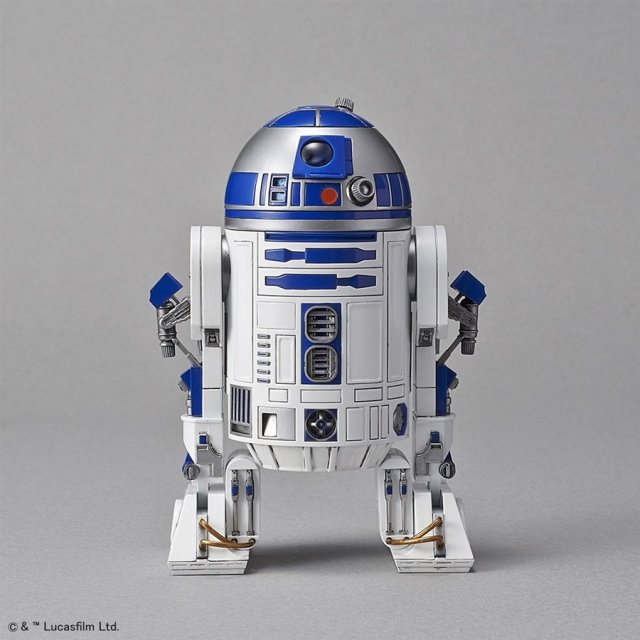 バンダイ 1/12 R2-D2(ロケットブースターVer.) 「STAR WARS」より プラモデル 5055339