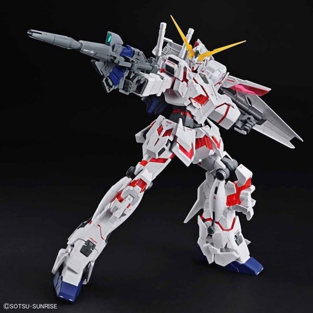 バンダイ メガサイズ 1/48 RX-0 ユニコーンガンダム(デストロイ