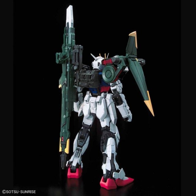 バンダイ PG 1/60 GAT-X105+AQM/E-YM1 パーフェクトストライクガンダム