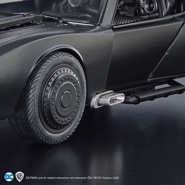 1/35 バットモービル(ザ・バットマンVer.) 「THE BATMAN-ザ・バットマン-」より キャラクタープラモデル 5062186