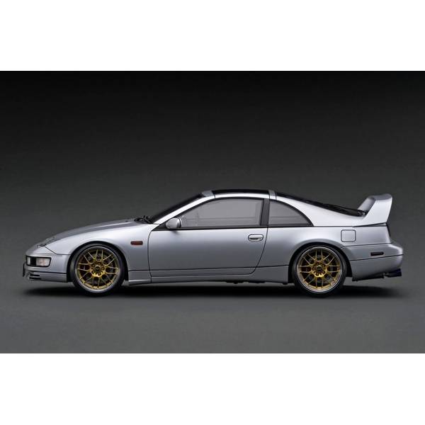イグニッションモデル 1/18 ニッサン フェアレディZ Z32 2by2