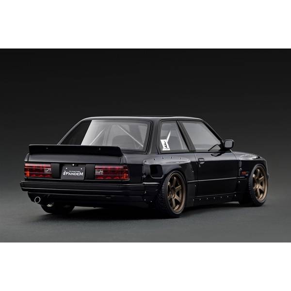 イグニッションモデル 1/18 パンデム 30 ブラック 完成品ミニカー IG3718