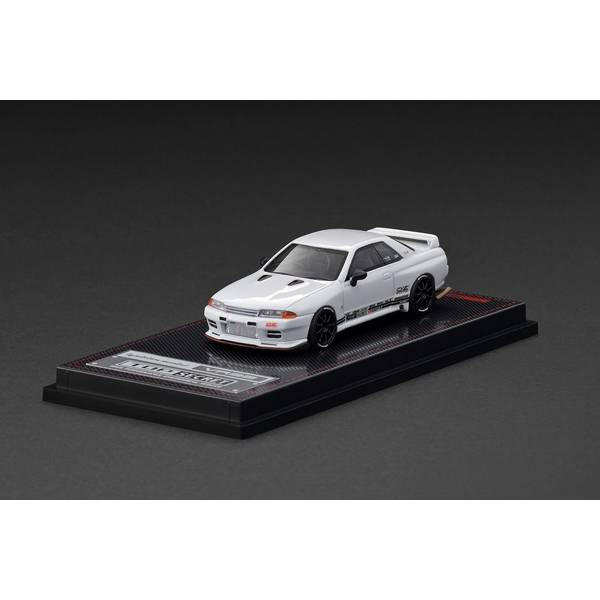 イグニッションモデル 1/18 ニッサン スカイライン GT-R TOP