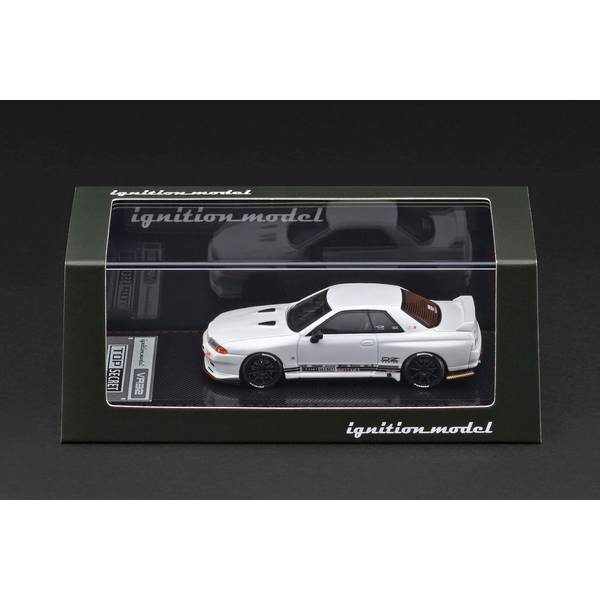 5月予約】イグニッションモデル 1/64 ニッサン TOP SECRET GT-R