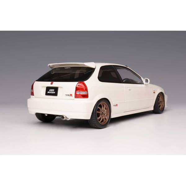 MOTORHELIX 1/18 ホンダ シビック タイプR EK9 MUGEN