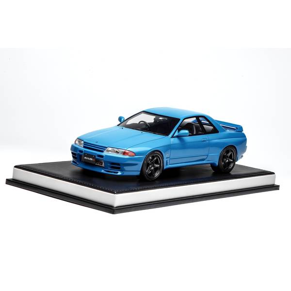 Nissan Skyline GT-R (R32) 1/18 ミニカー NISSAN Skyline GT-R (R32) Customized Version Silver