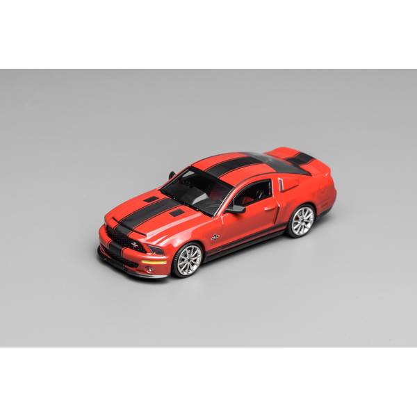 【6月予約】MOTORHELIX 1/64 フォード マスタング シェルビー GT500 Super Snake 2007 エボニーブラック 完成品ミニカー GL-1251006C