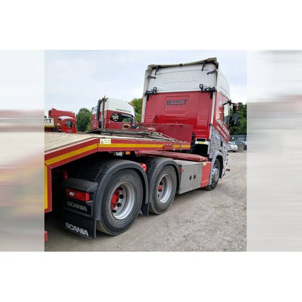 WSIスカニア 6×4セミホイールウェルローローダートレ1/50 WSIスカニア 6×4セミホイールウェルローローダートレ1/50