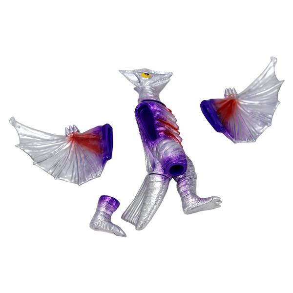 ガメラ対ギャオス【宇宙ギャオス　フィギュア未開封】 メディコムトイ ガメラ ＆ ギャオス