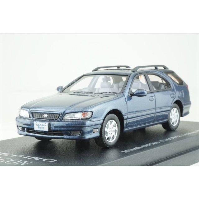 イグニッションモデル 1/18 トヨタ ソアラ2.0GTツインターボ 1/18 トヨタ ソアラ 2.0GT ツインターボL ブラック/シルバー