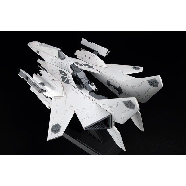 PLUM シルフィード/ランサータイプ　ベース付き完成品 PLUM 1/100 SA-77 シルフィード/ランサータイプコンバーチブル