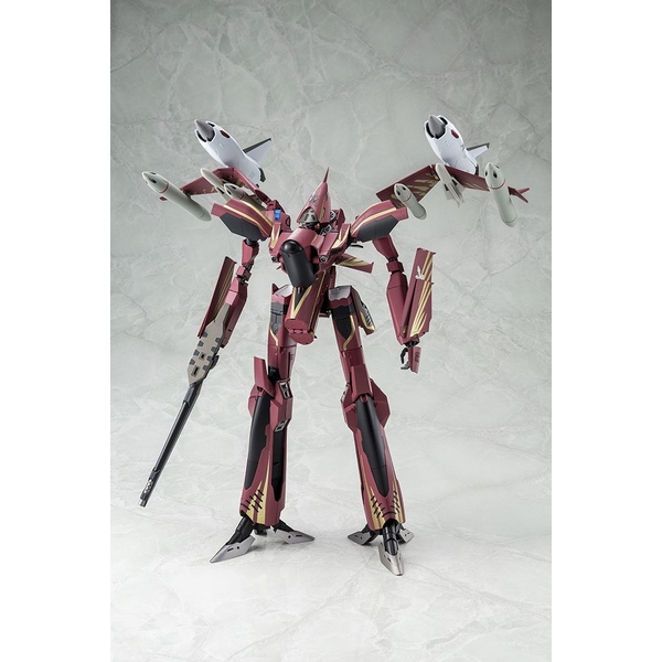 アルカディア 1/60 完全変形 SV-51γ ノーラ・ポリャンスキー搭乗機 Amazon | アルカディア(ARCADIA) 1/60 完全変形SV-51γ ノーラ