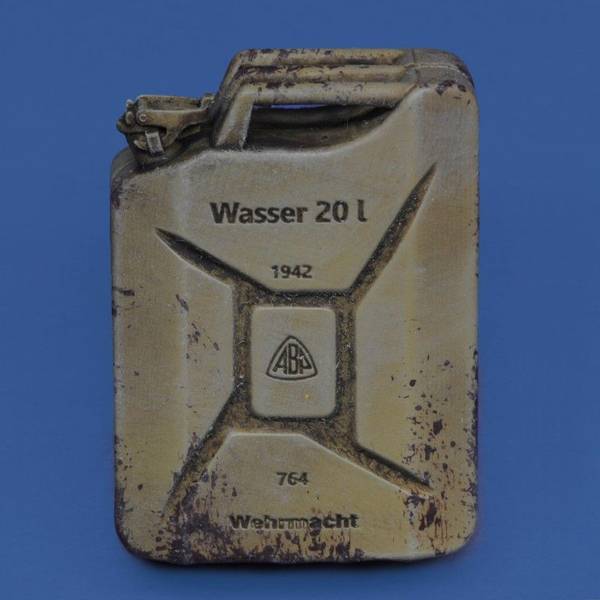 【3月予約】ロイヤルモデル 1/16 WWII ドイツ ジェリカンセット(3個入) 模型用グッズ RM1095