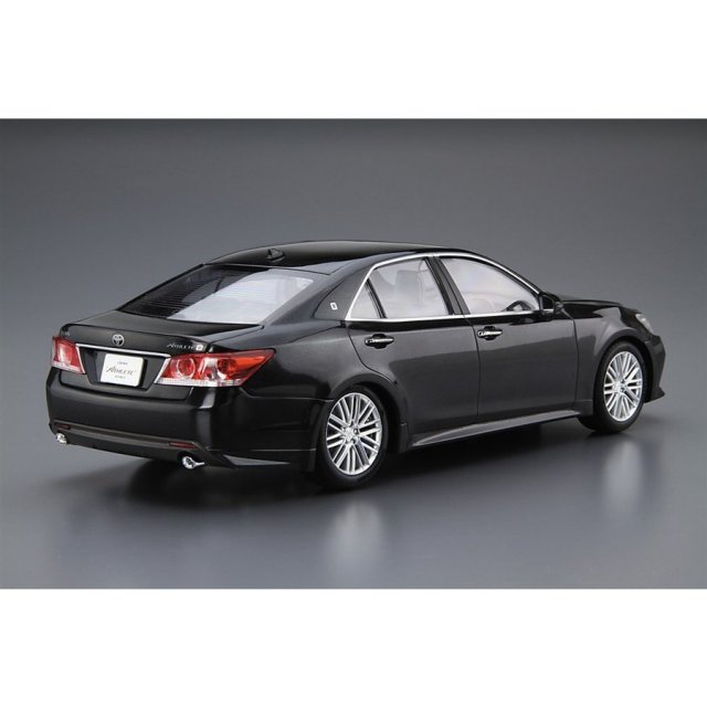 トヨタ　クラウン　アスリートスケールモデル　非売品 アオシマ 1/24 トヨタ GRS214/AWS210 クラウン アスリート '15