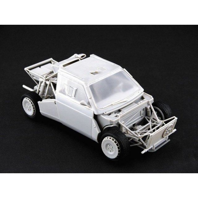 アオシマ 1/24 ランチア デルタ S4 '86 モンテカルロラリー仕様
