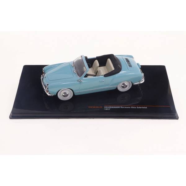 イクソ 1/43 フォルクスワーゲン カルマンギア カブリオレ 1957 ライトブルー 完成品ミニカー CLC563N
