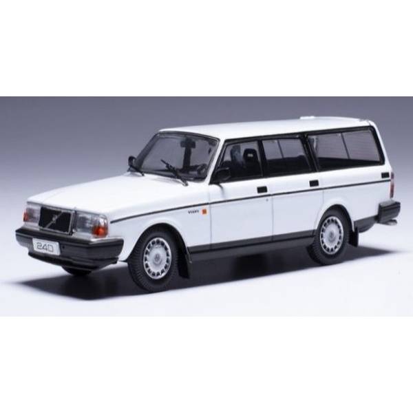 イクソ 1/43 ボルボ 240 GL エステート 1988 ホワイト 完成品ミニカー CLC572N