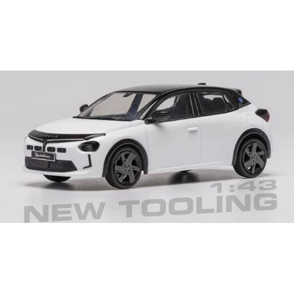 【1月予約】イクソ 1/43 ランチア イプシロン 2025 ホワイト 完成品ミニカー CLC679N