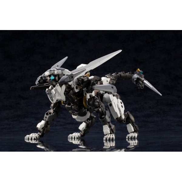 コトブキヤ 1/24 エルオーズィー[ロードオブゾアテックス