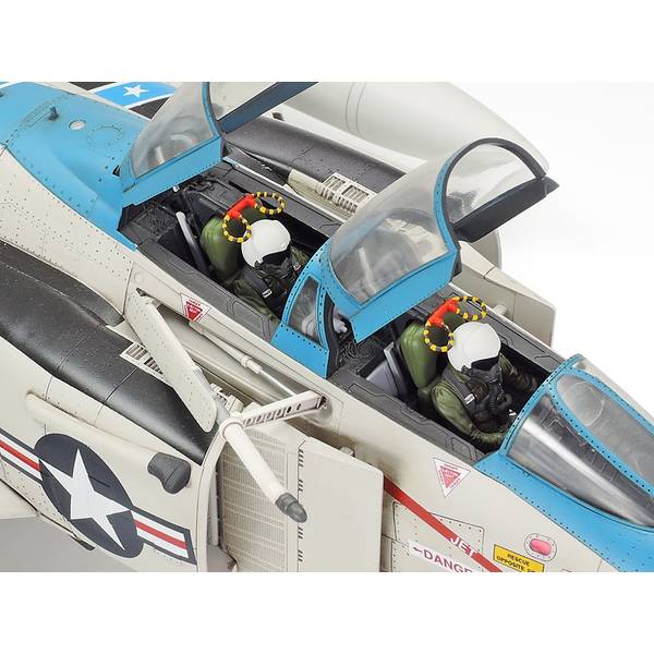 タミヤ 1/32 マクダネル・ダグラス F-4J ファントムII スケール