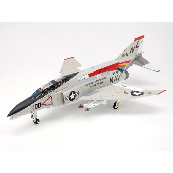 プラッツ 1/144 アメリカ空軍 ステルス戦闘機 F-117ナイトホーク