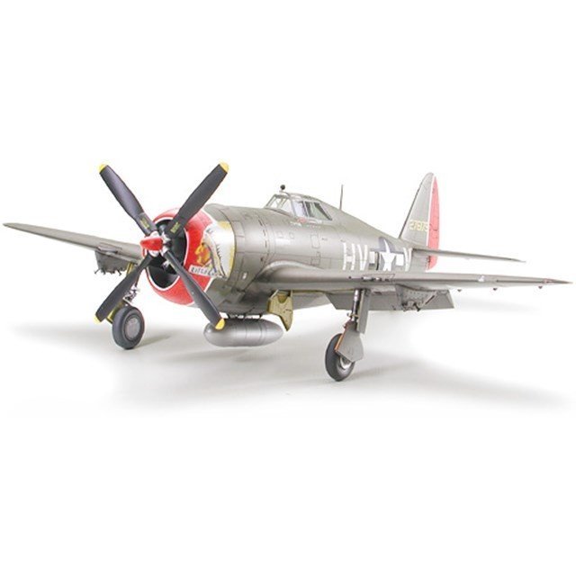 タミヤ 1/48 リパブリック P-47D サンダーボルト "レイザーバック" スケールモデル 61086