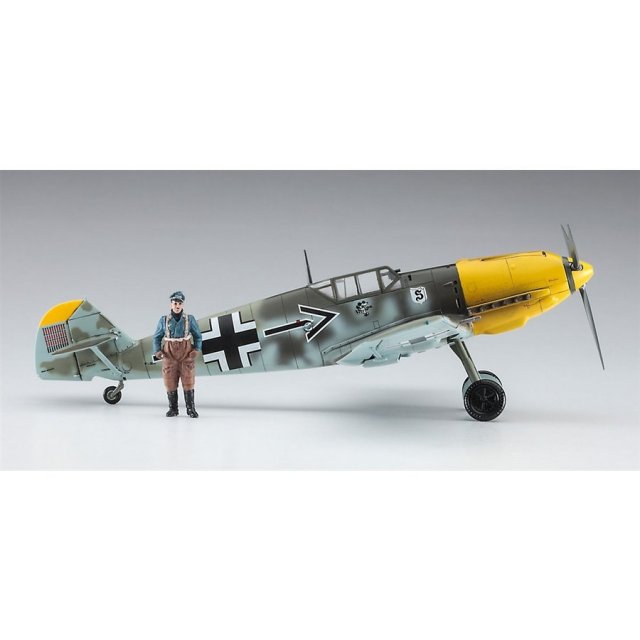 ハセガワ 1/48 「メッサーシュミット Bf109G」完成品 Amazon | ハセガワ 1/48 メッサーシュミット Bf109K-4 #JT63