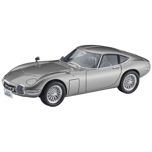 ハセガワ 1/24 トヨタ 2000GT “ゴールド” w/60's ガールズモデル