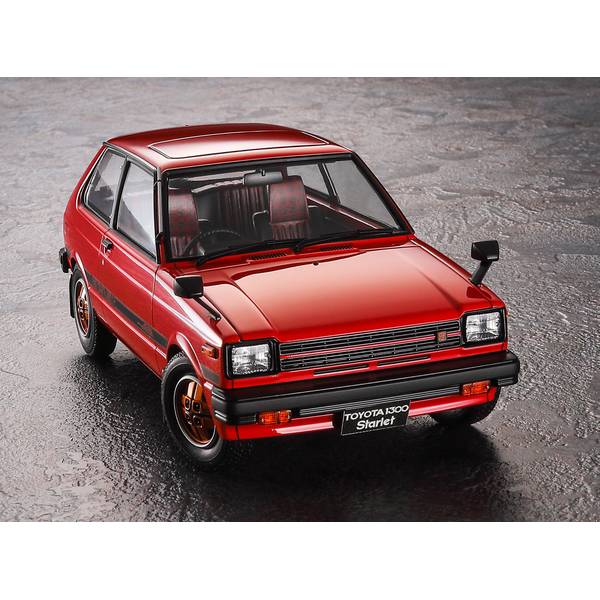 昭和レア、PIT-ROAD パプリカ スターレットアドバン、絶版超希少 入手困難 ハセガワ 1/24 トヨタ スターレット KP61 S(3ドア)中期型(1980