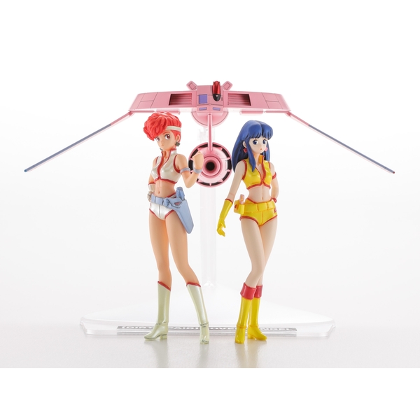 ダーティペア ケイ & ユリ w/ラブリーエンゼル アニメ「ダーティペア」より、ケイ＆ユリ w/ ラブリーエンゼルが