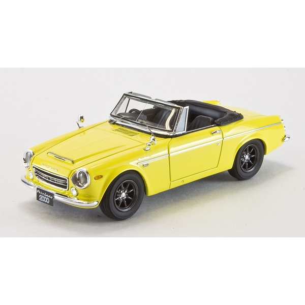 1/43 ダットサン フェアレディ2000 SR311 スポーツホイール イエロー 完成品ミニカー PM4316SY