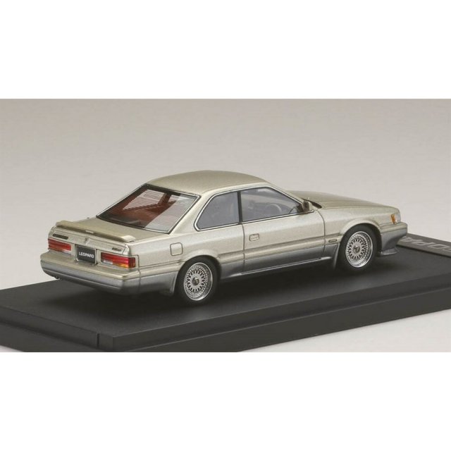 送料無料》MARK43 1/43 ニッサン レパード アルティマ V30