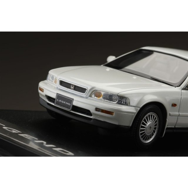 ミニカー　1/43 ホンダ レジェンドα KA7(シリウスホワイトパール) [PM43142W] 71KuPwIjSmL._UF350,350_QL80_.jpg